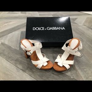 Dolce and Gabbana sandal never worn
